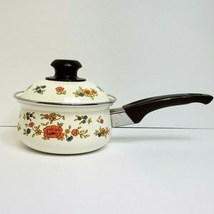 Summer Garden By Excel Vintage 1 Quart Saucepan
